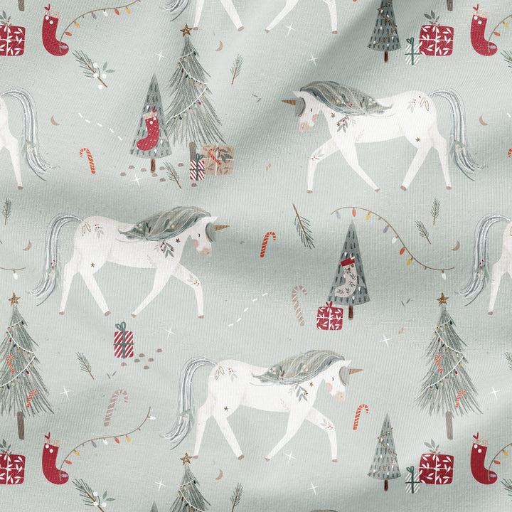 HOLIDAY UNICORN