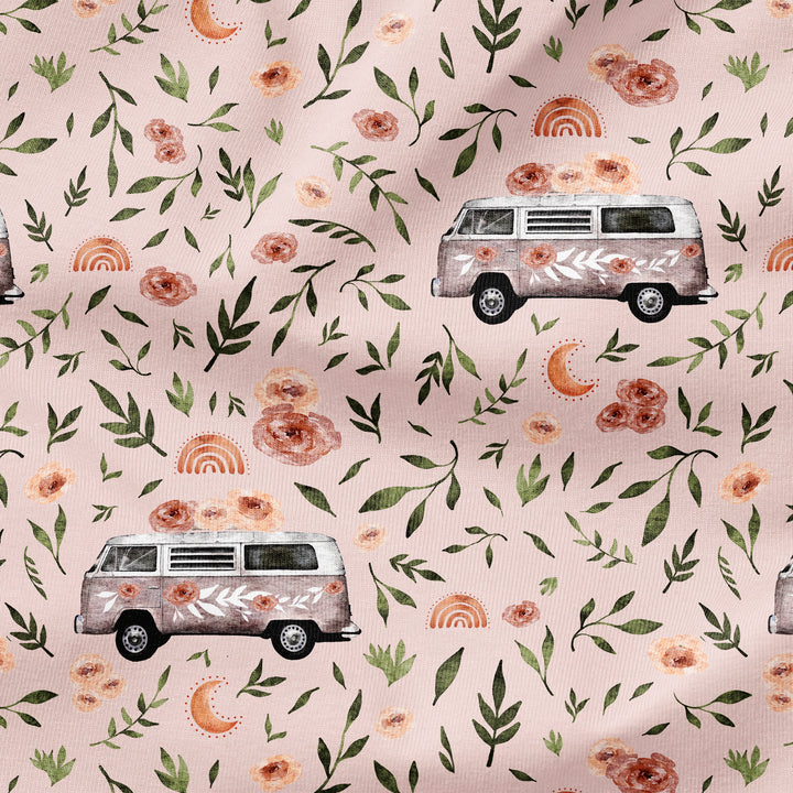 ADVENTURE CAMPER