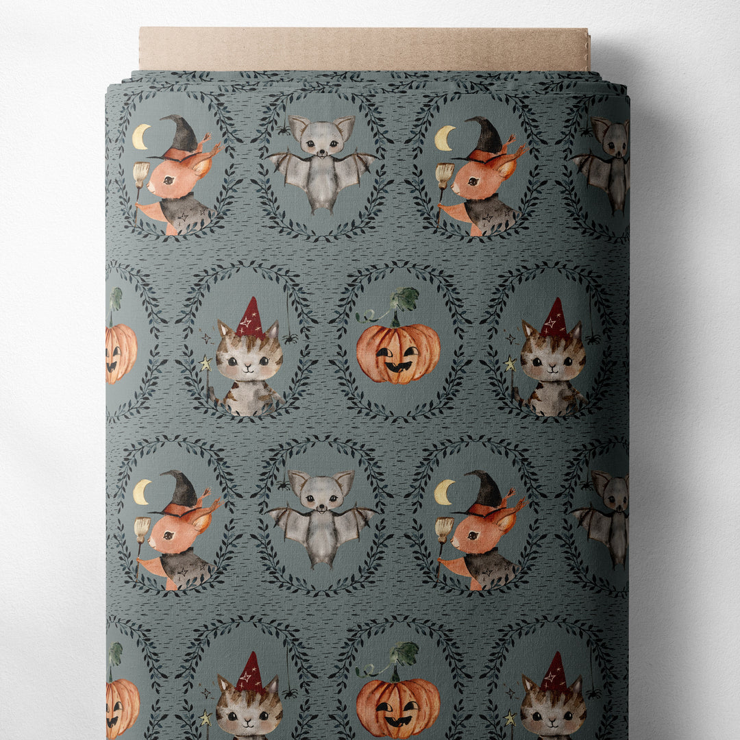 VINTAGE HALLOWEEN PORTRAIT (NAVY)
