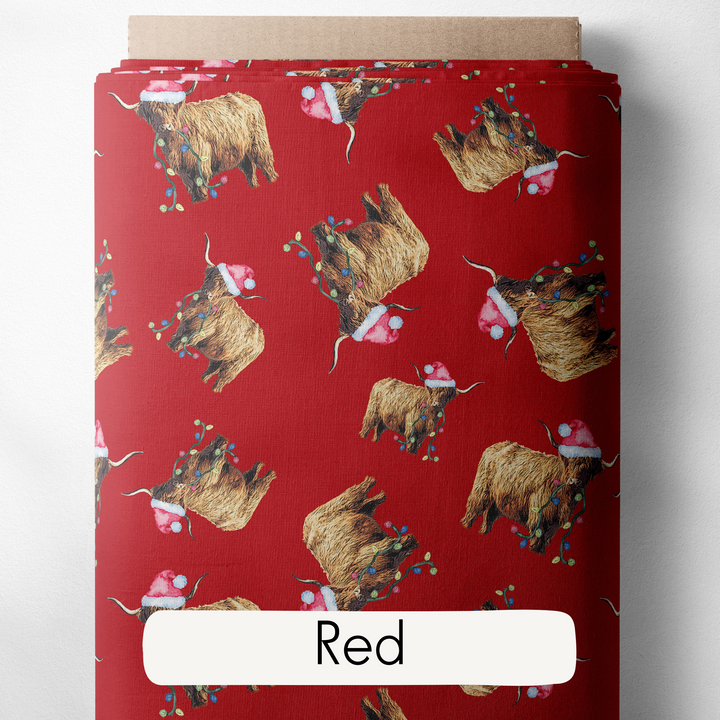 SANTA HIGHLAND COW